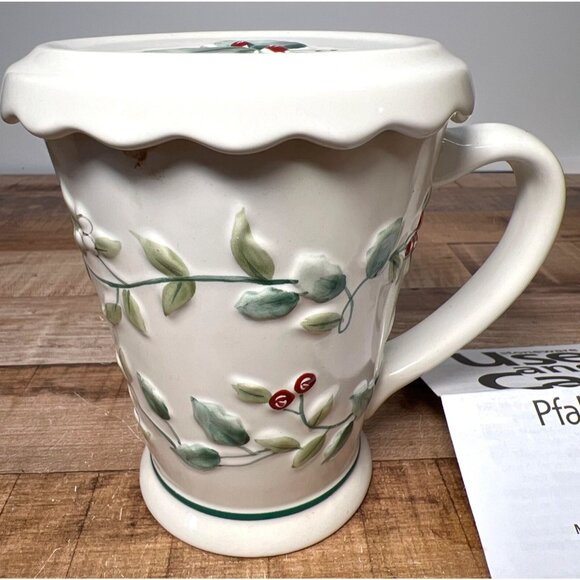 Pfaltzgraff Winterberry Covered Mug 12 oz Ceramic White - Picture 5 of 7